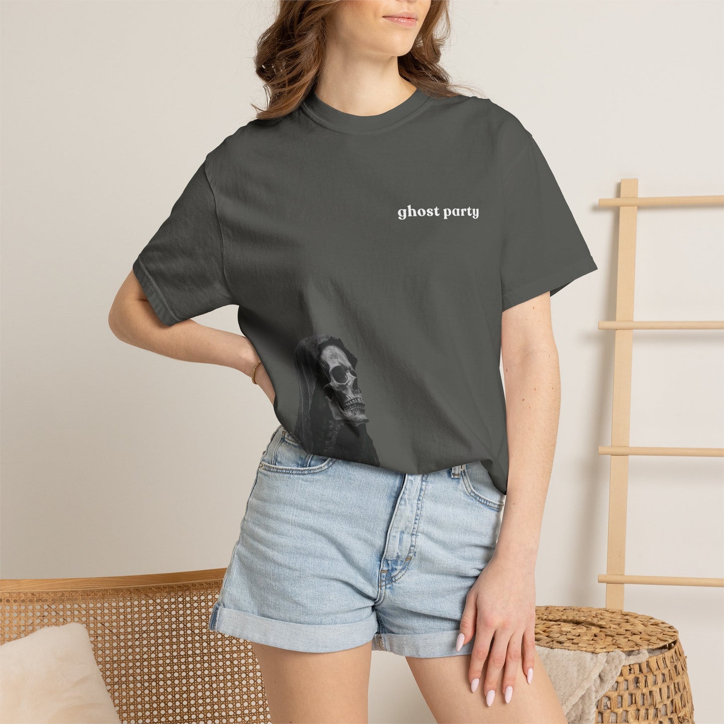 'I'm so broken' Gothic Graphic Tee