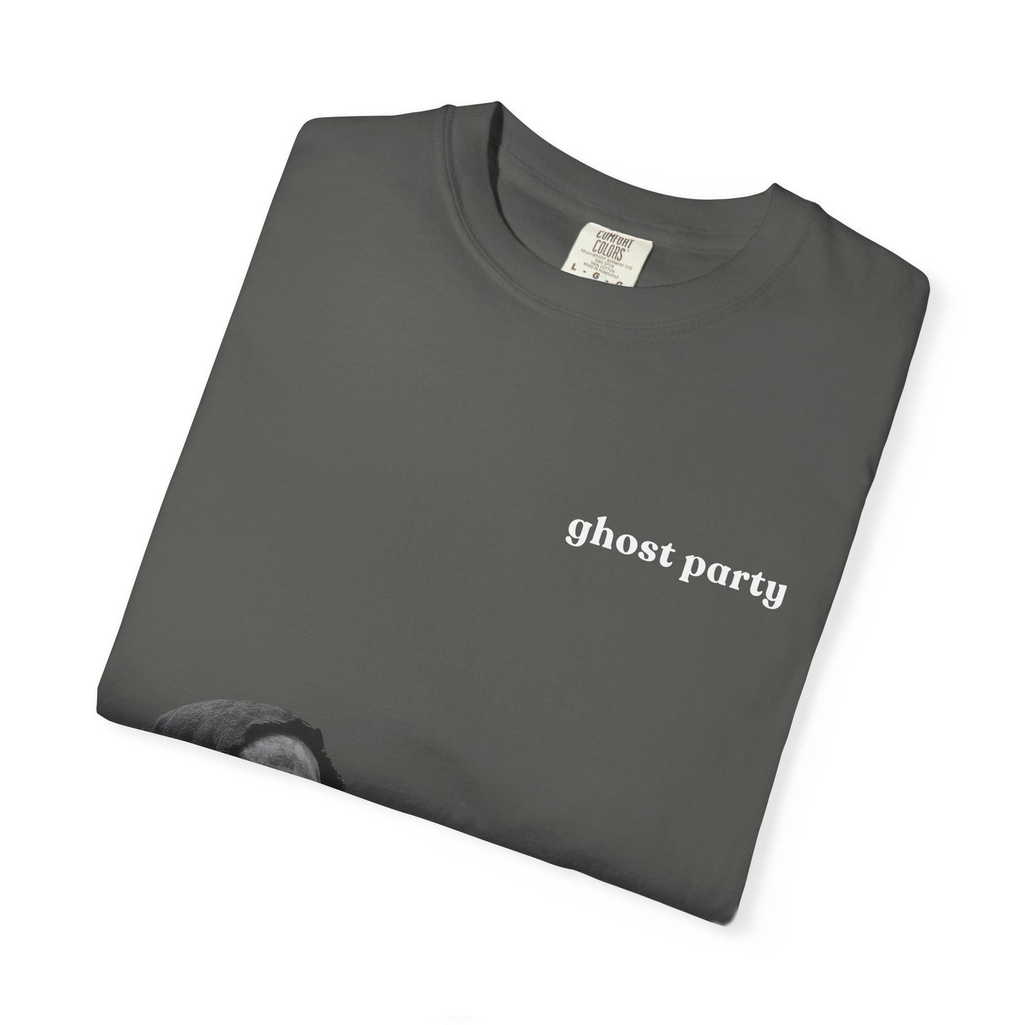 'I'm so broken' Gothic Graphic Tee