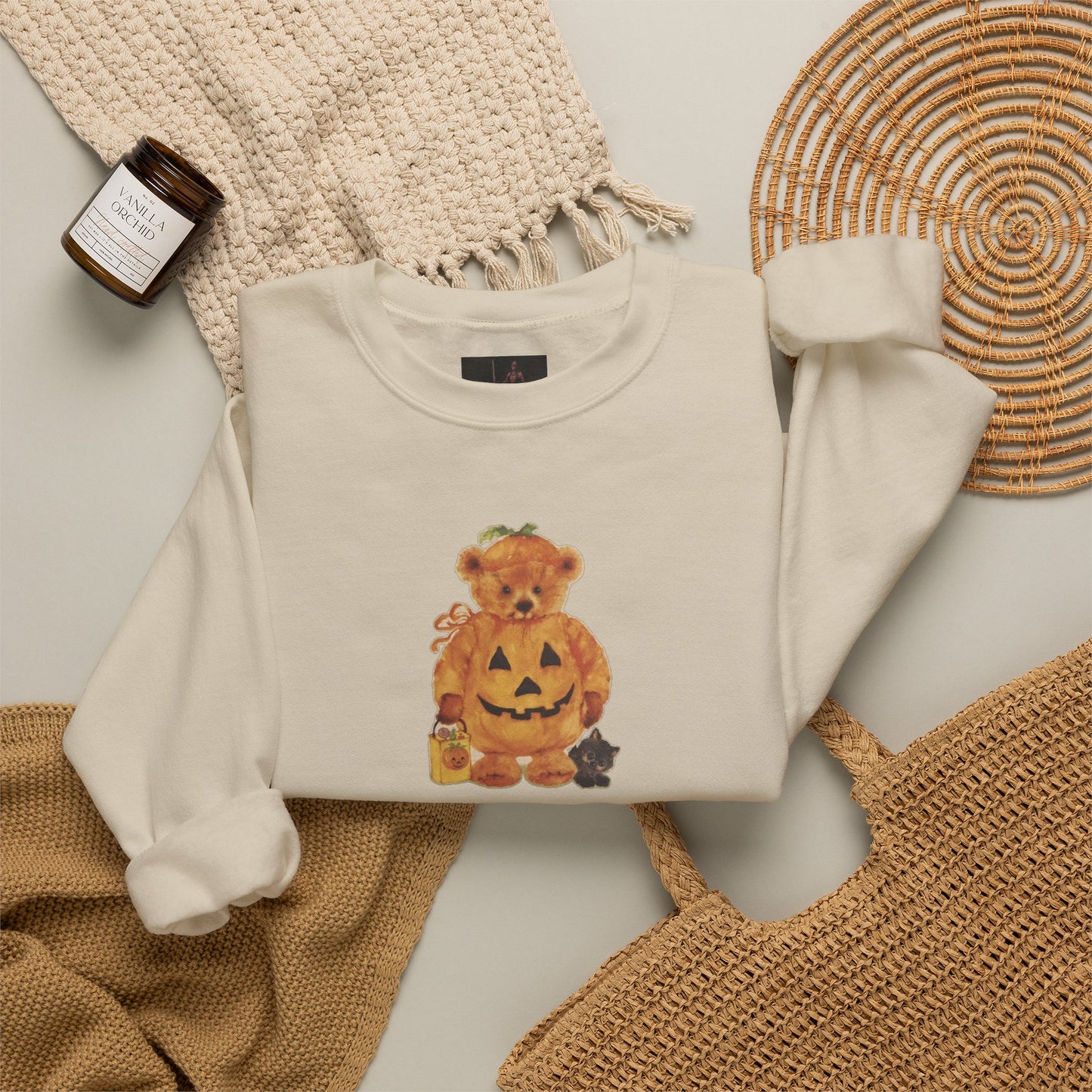 Friday Knights - Vintage Halloween Teddy Pumpkin Sweatshirt